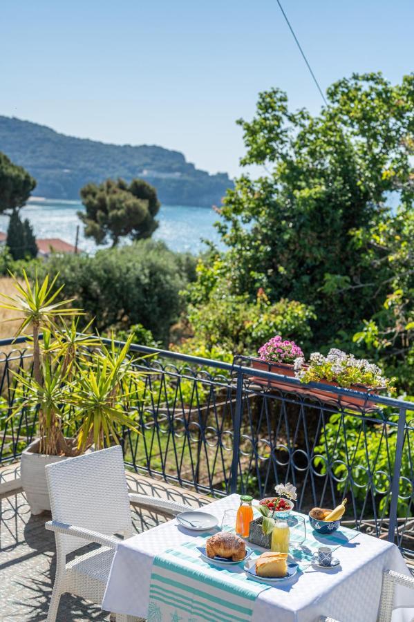 Bed and Breakfast Gli Archi Sul Mare Geata Exterior foto