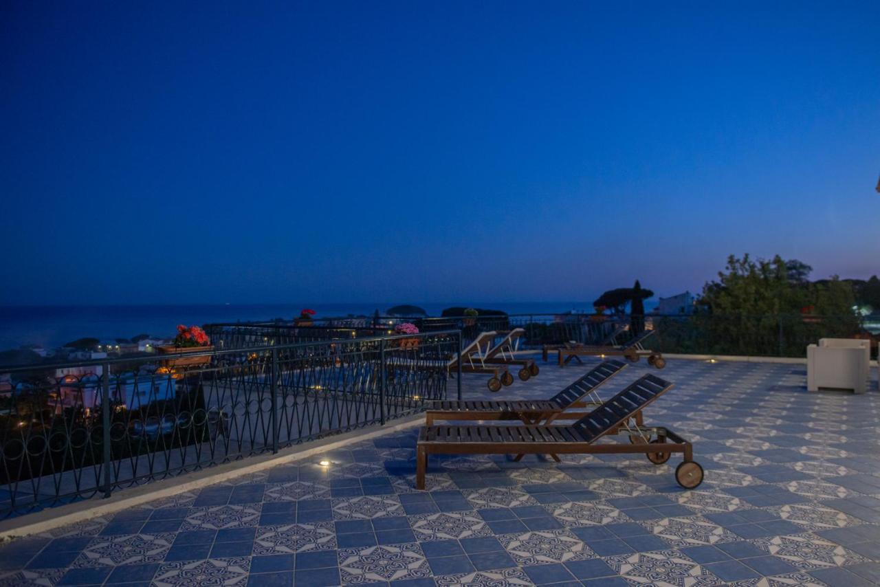 Bed and Breakfast Gli Archi Sul Mare Geata Exterior foto