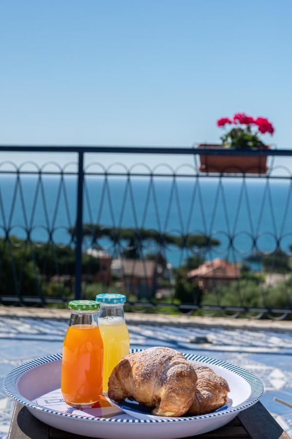 Bed and Breakfast Gli Archi Sul Mare Geata Exterior foto