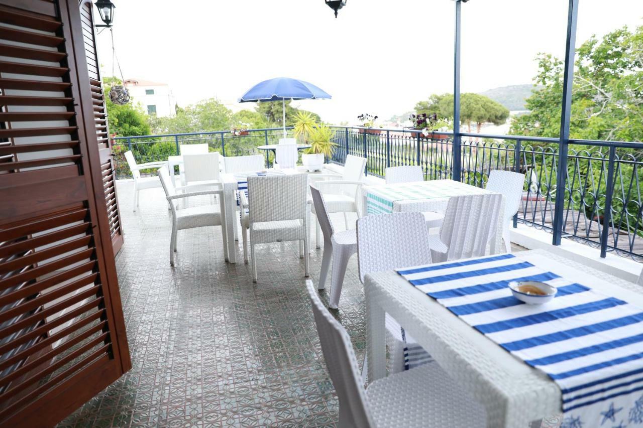 Bed and Breakfast Gli Archi Sul Mare Geata Exterior foto